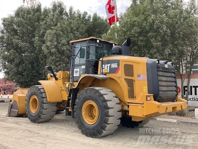 CAT 966L Wielladers