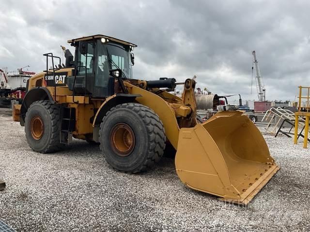 CAT 966M Wielladers