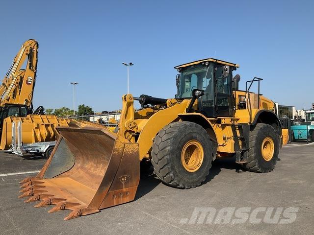 CAT 966M Wielladers