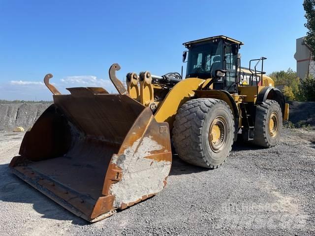 CAT 982M Wielladers