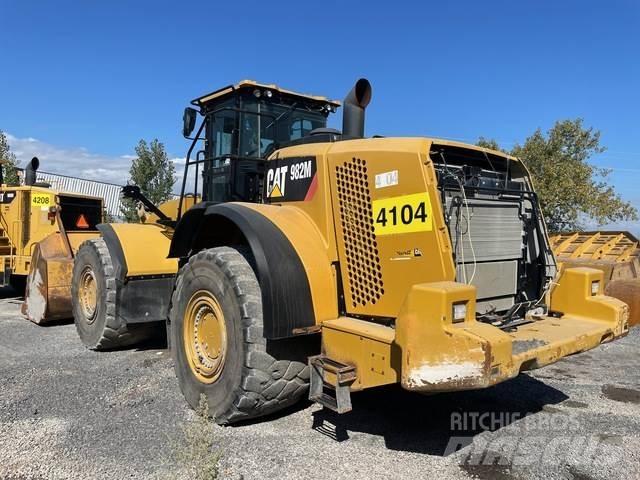 CAT 982M Wielladers
