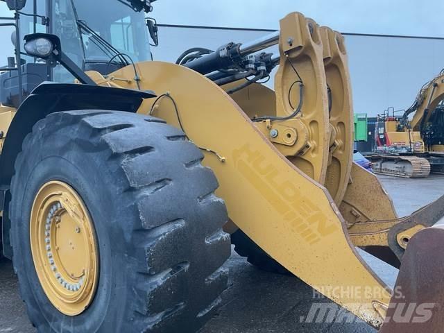 CAT 982M Wielladers