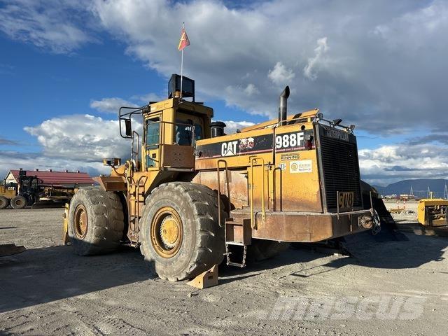 CAT 988F Wielladers
