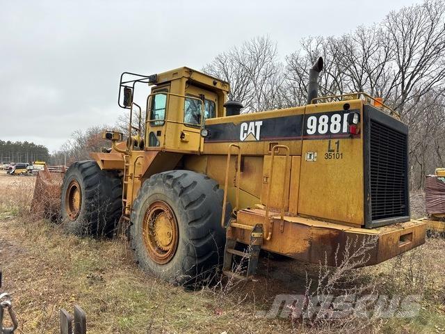 CAT 988F Wielladers