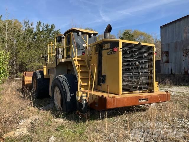 CAT 988G Wielladers
