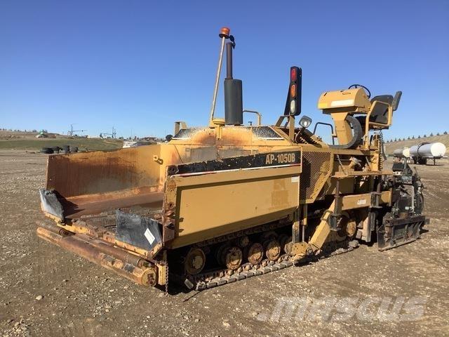 CAT AP-1050B Asfaltafwerkmachines