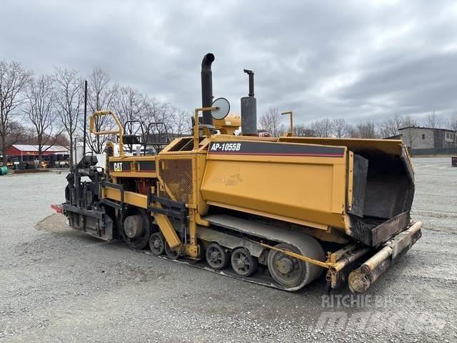 CAT AP-1055B Asfaltafwerkmachines