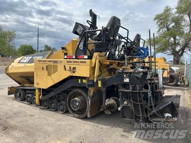 CAT AP1055E Asfaltafwerkmachines