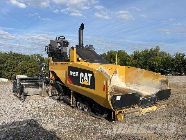 CAT AP655F Asfaltafwerkmachines
