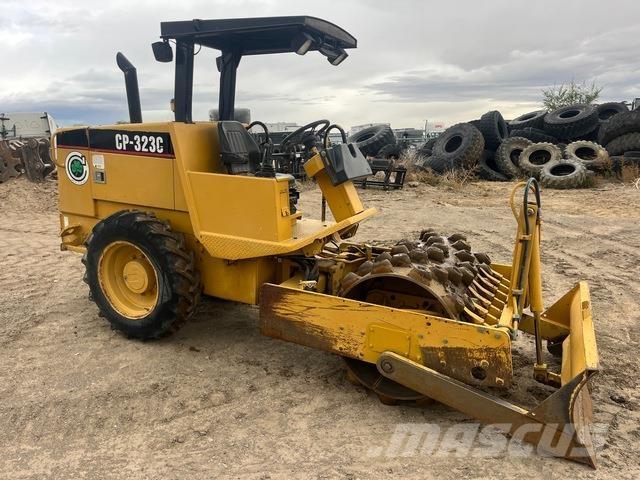 CAT CP-323C Trilrolwalsen