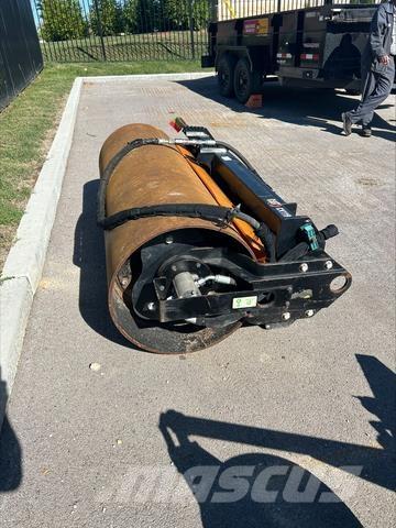 CAT CV119 Aanhangtrilwalsen