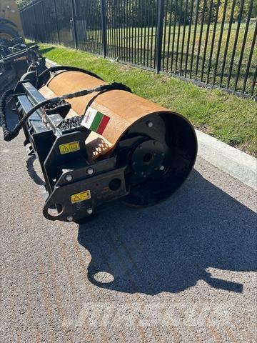 CAT CV119 Aanhangtrilwalsen