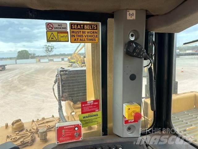 CAT D10T Rupsdozers