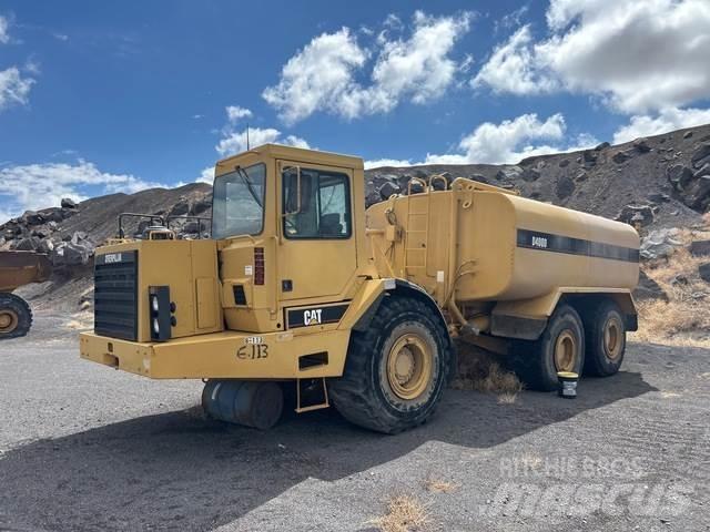 CAT D400D Water tankwagens