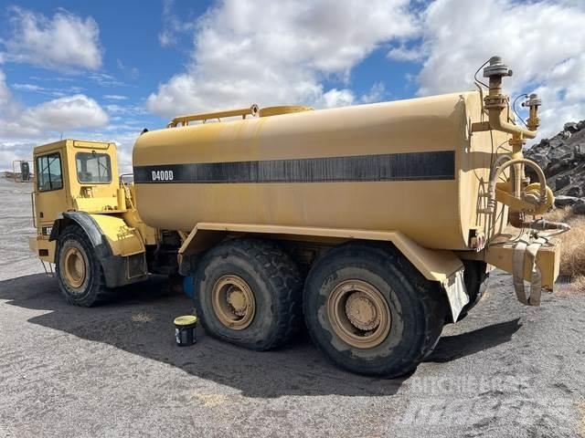 CAT D400D Water tankwagens