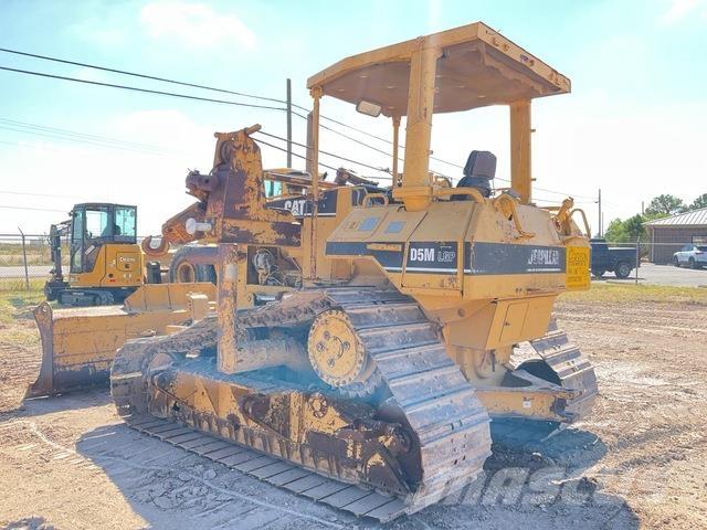 CAT D5M LPG Rupsdozers