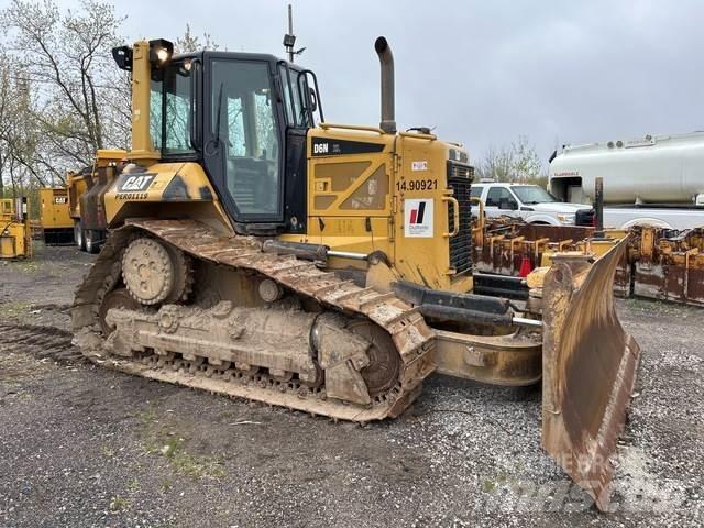 CAT D6N Rupsdozers