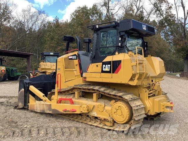 CAT D7E Rupsdozers
