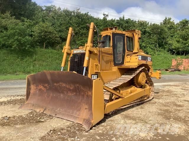 CAT D7H Rupsdozers