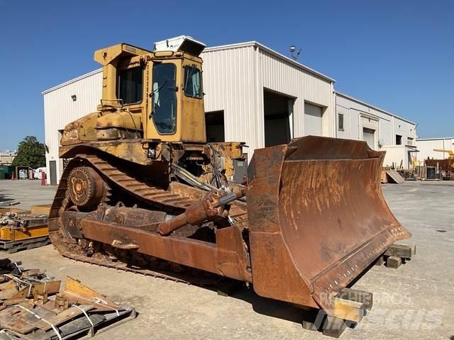 CAT D8L Rupsdozers