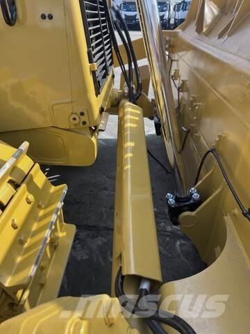 CAT D8T Rupsdozers