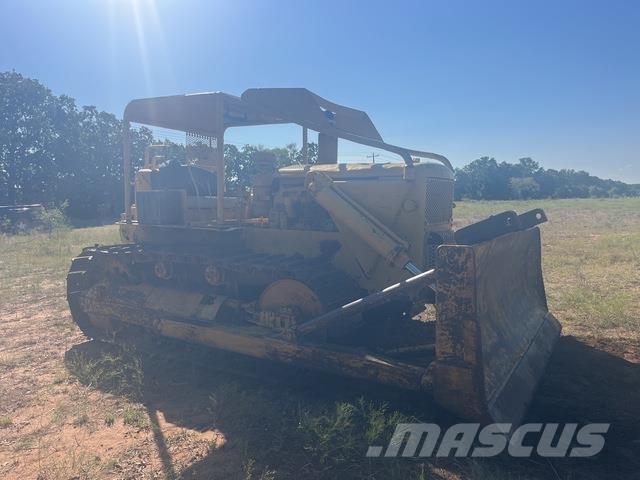 CAT D9G Rupsdozers