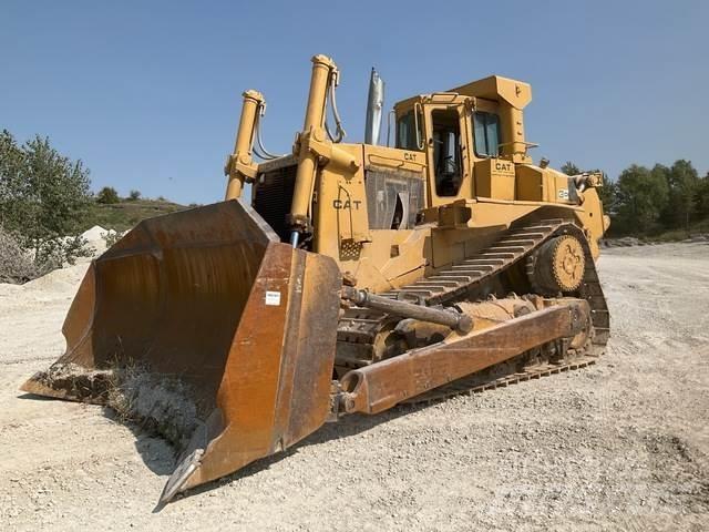 CAT D9L Rupsdozers