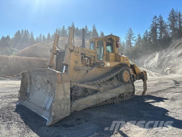 CAT D9L Rupsdozers