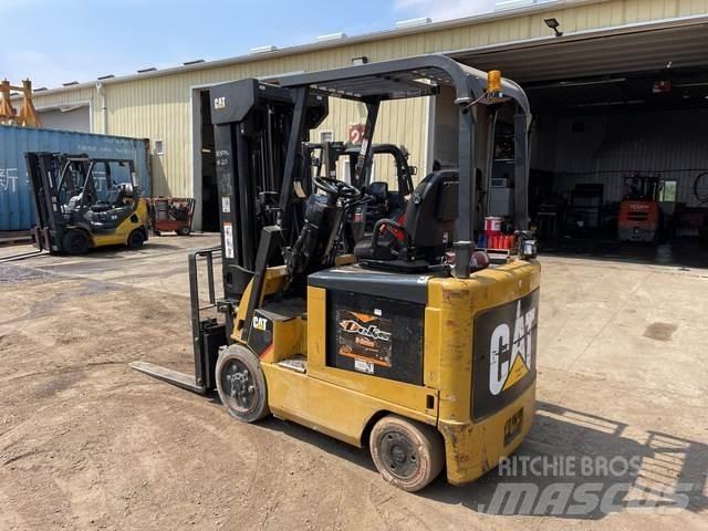 CAT E5000 Elektrische heftrucks