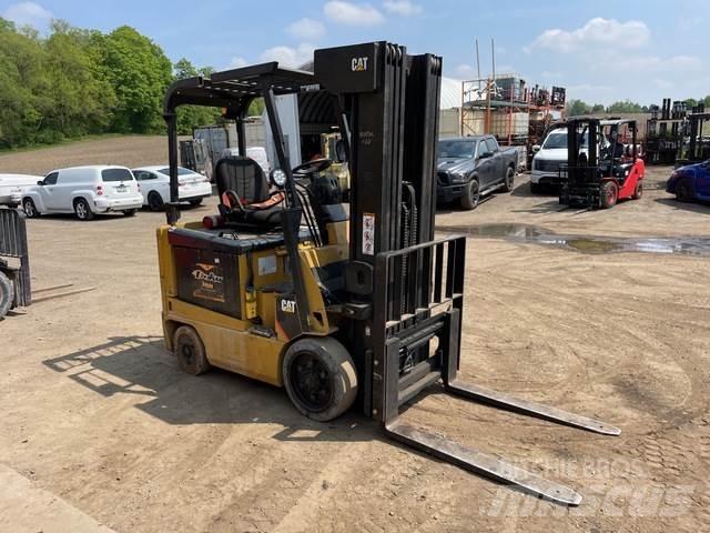 CAT E5000 Elektrische heftrucks