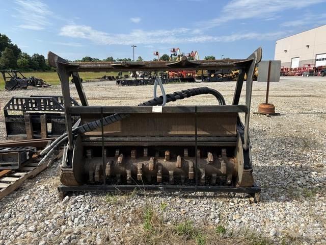 CAT HM418C Stobbenfreesmachines