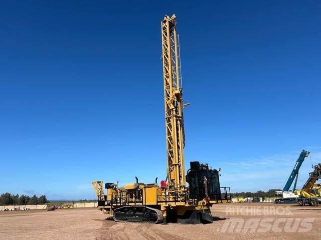 CAT MD6250 Surface drill rigs