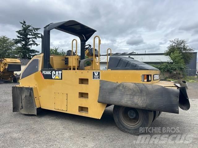 CAT PS-360C Bandenwalsen