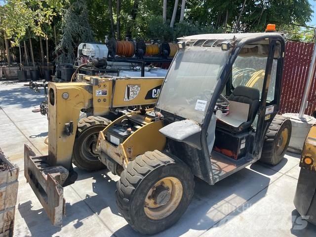 CAT TH255 Verreikers