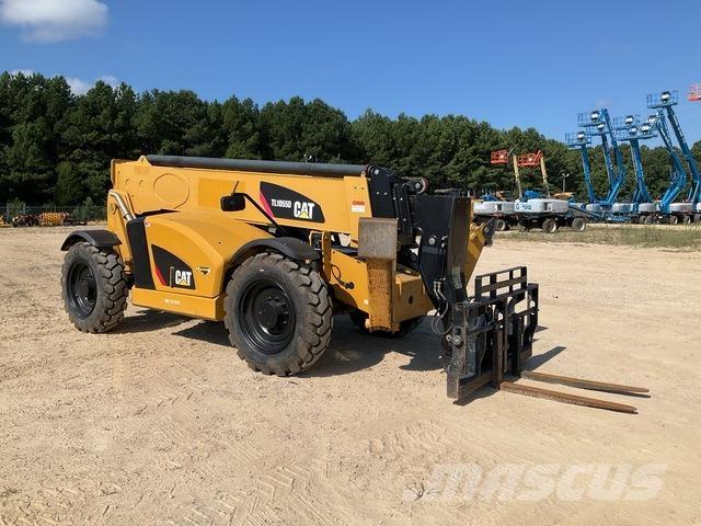 CAT TL1055D Verreikers