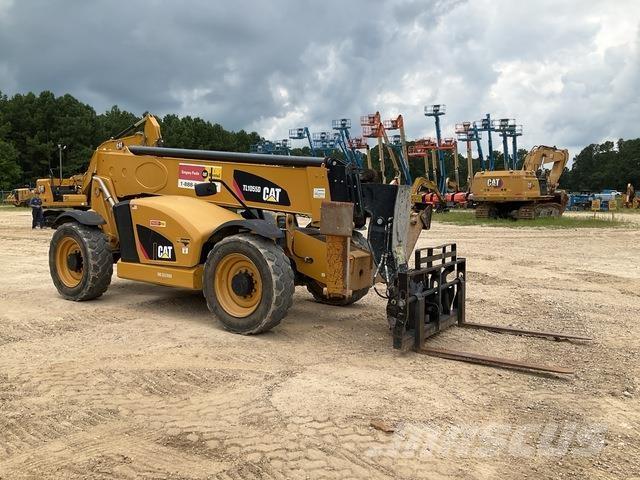 CAT TL1055D Verreikers