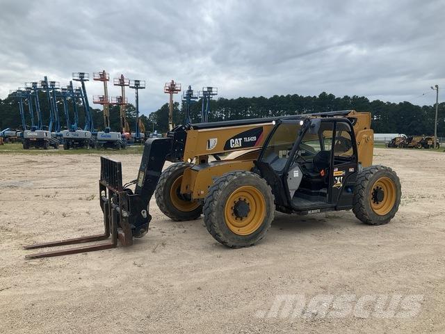 CAT TL642D Verreikers