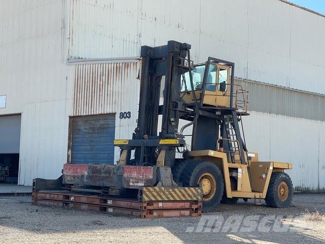 CAT V800 Containerheftrucks