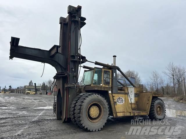 CAT V900 Containerheftrucks