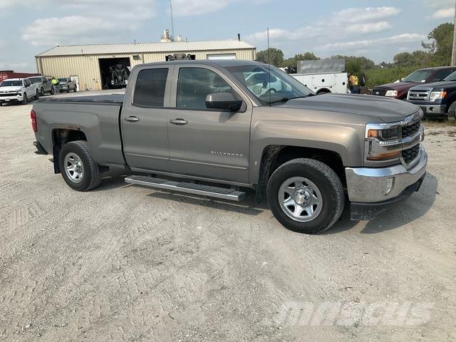 Chevrolet 1500 Bestelwagens met open laadbak