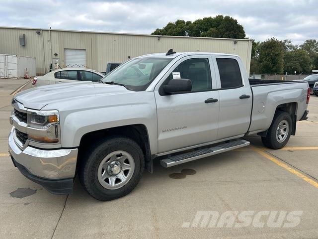 Chevrolet 1500 Bestelwagens met open laadbak