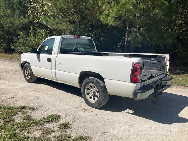 Chevrolet 1500 Bestelwagens met open laadbak