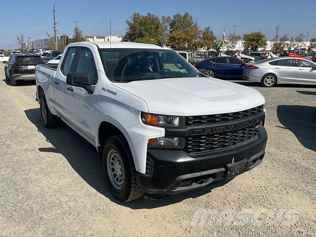 Chevrolet 1500 Bestelwagens met open laadbak