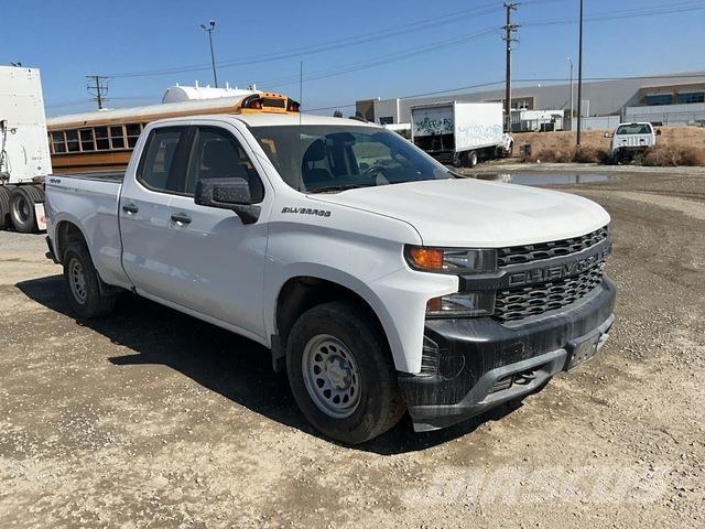 Chevrolet 1500 Bestelwagens met open laadbak