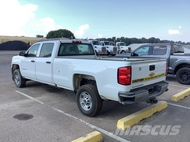 Chevrolet 2500 Bestelwagens met open laadbak