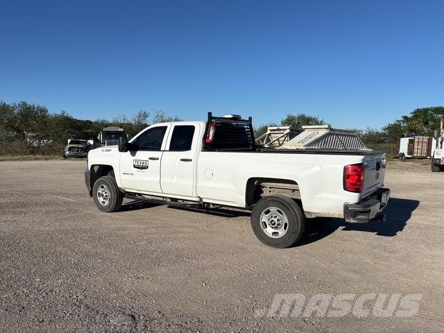 Chevrolet 2500 Bestelwagens met open laadbak