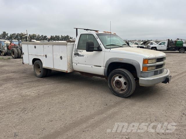 Chevrolet 3500 Bestelwagens met open laadbak