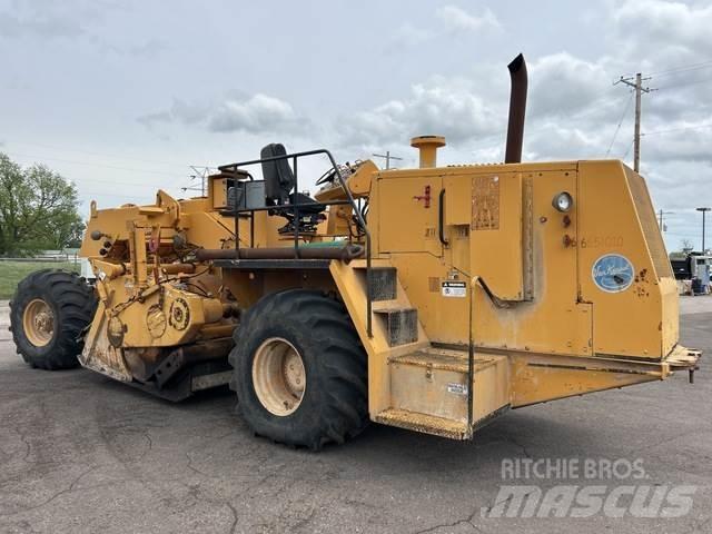 CMI RS-425 Grondverdichtingsmachines