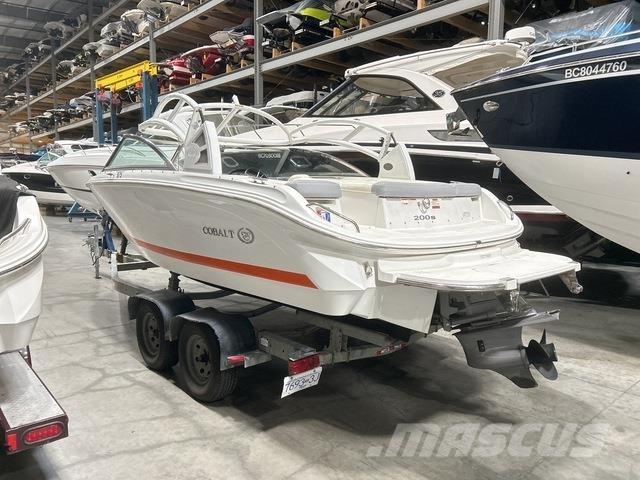  Cobalt 200S Werkboten en pontons