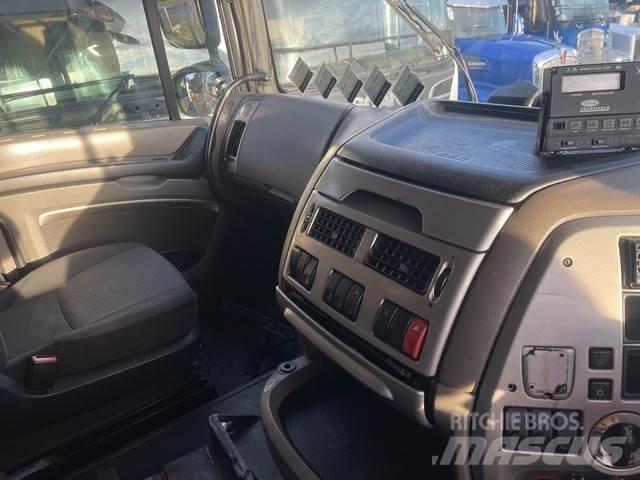 DAF XF105 Chassis met cabine